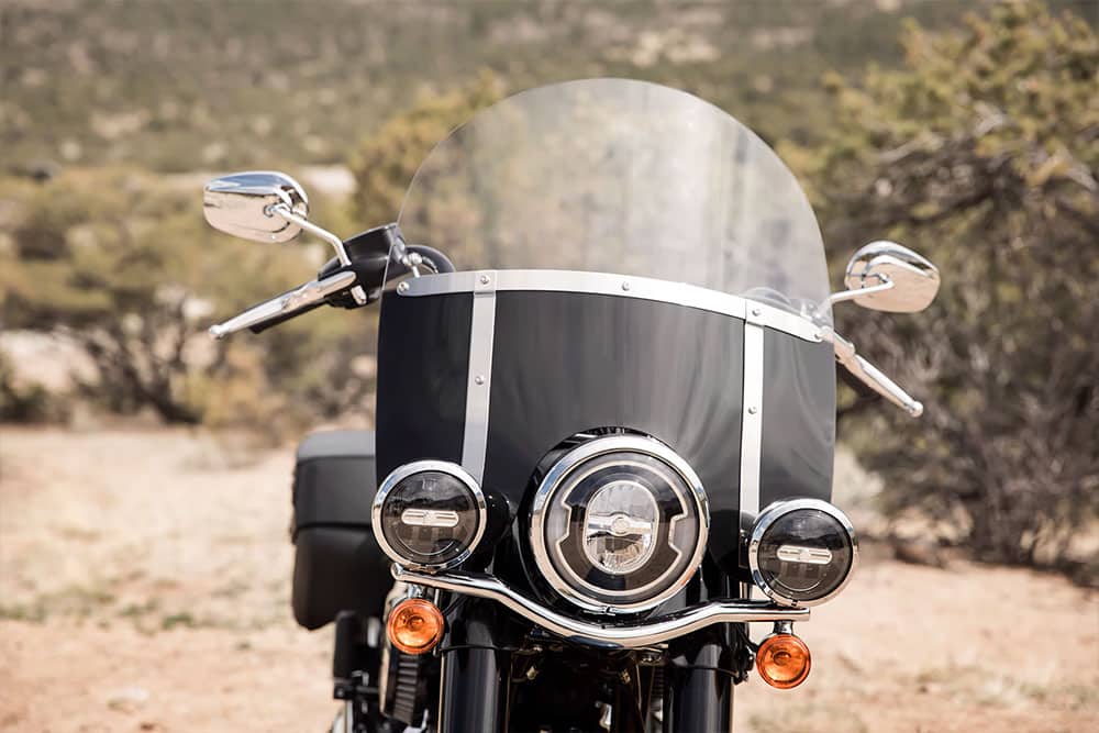 harley-davidson-softail-heritage-classic_feature2