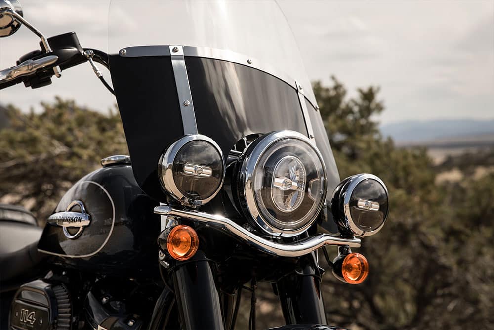 harley-davidson-softail-heritage-classic_feature4