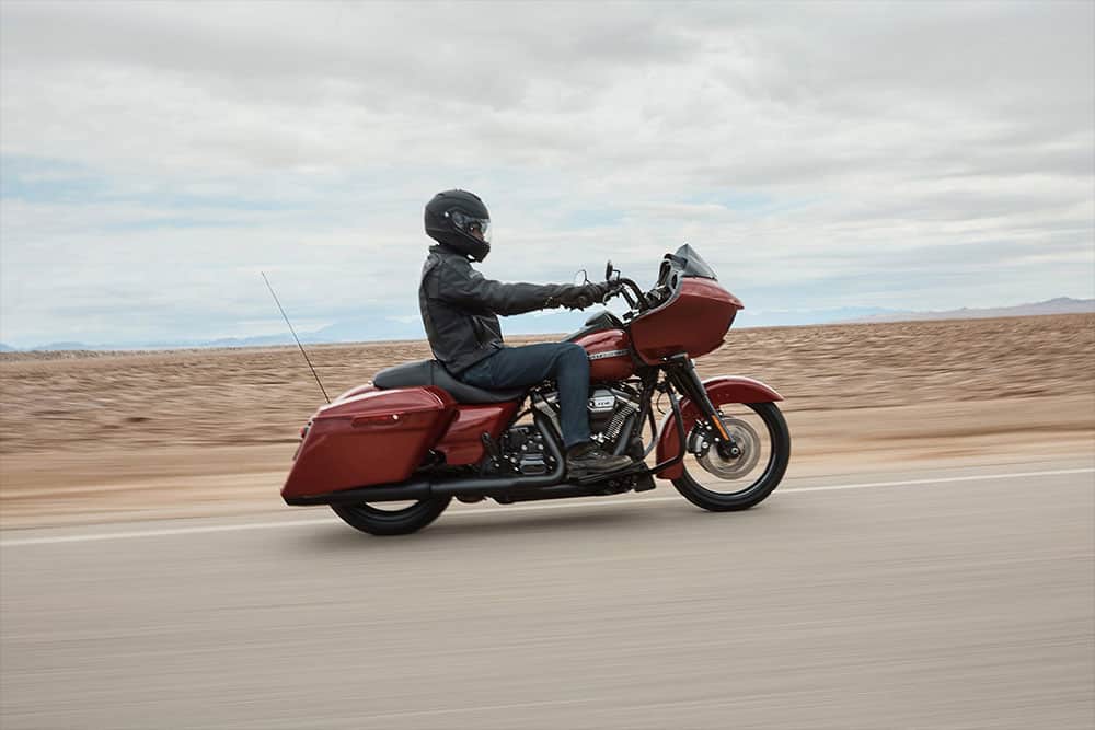 harley-davidson-touring-road-glide-special_feature5