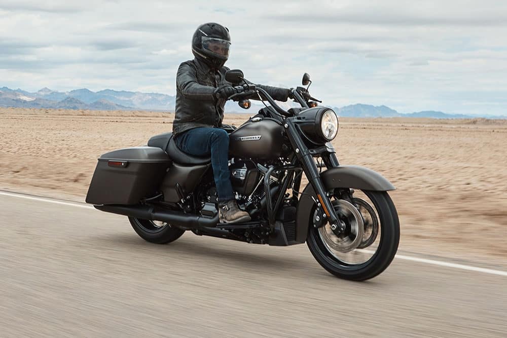 harley-davidson-touring-road-king-special_feature9