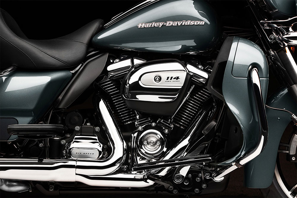 harley-davidson-touring-ultra-limited_feature1